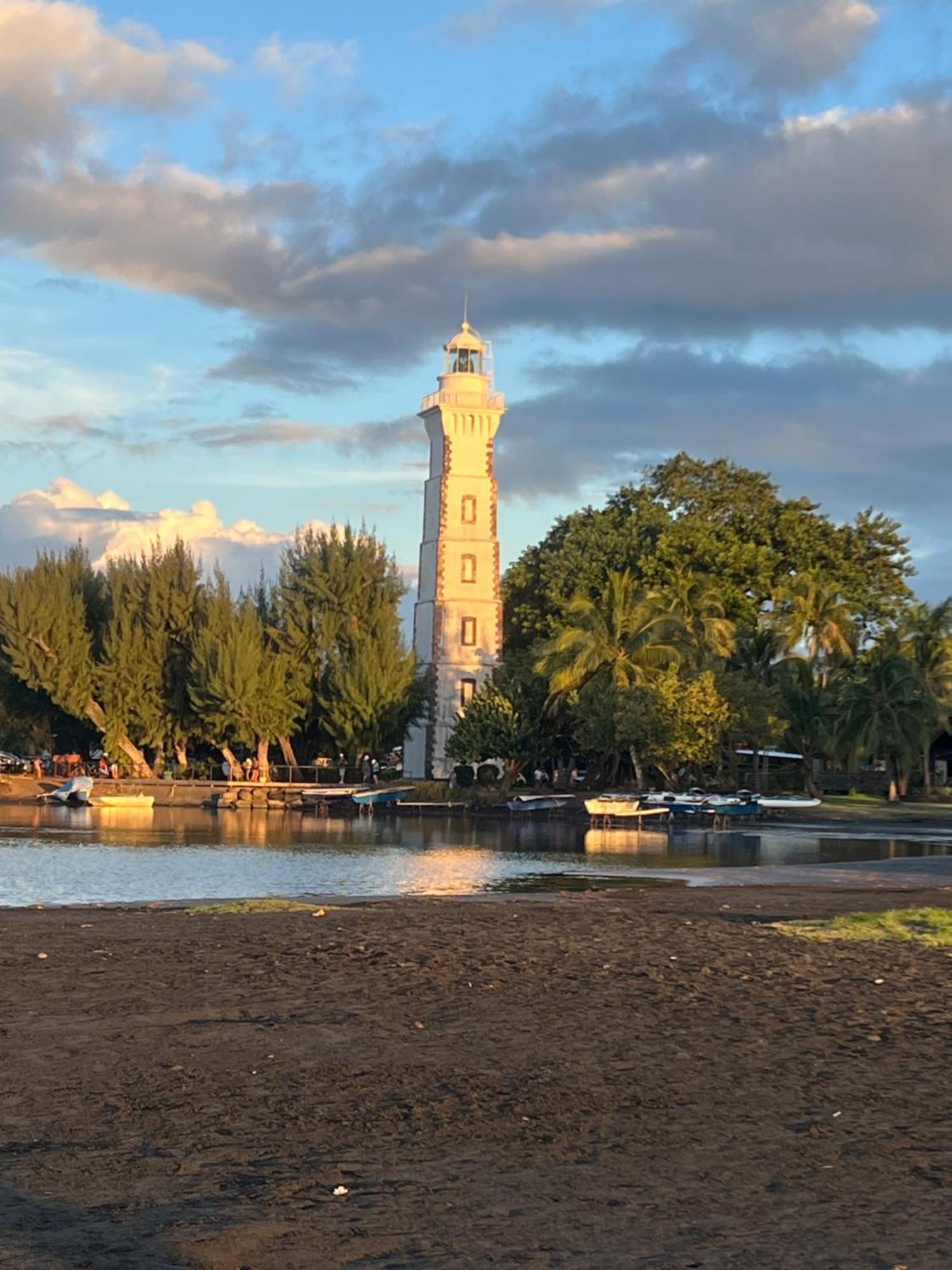 La Maison Pres Du Phare Mahina Buitenkant foto